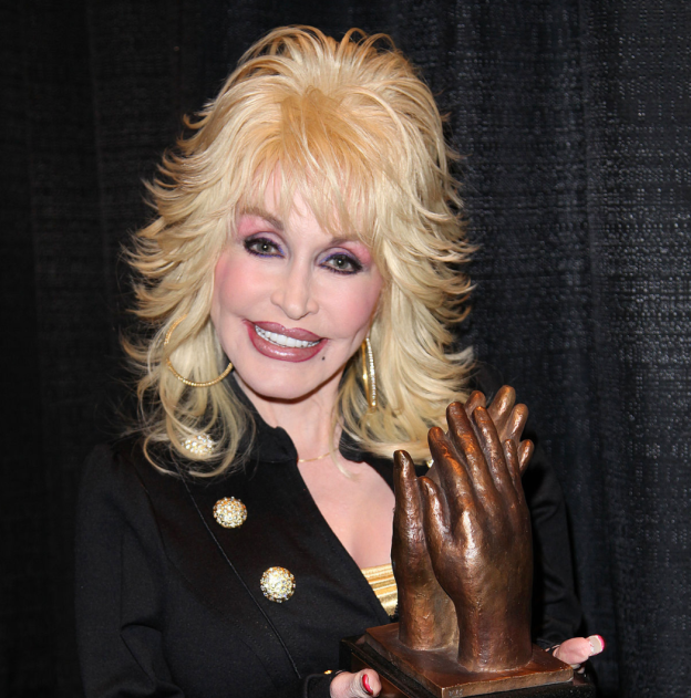 Dolly Parton / by Curtis Hilbun // Attribution 3.0 Unported (CC BY 3.0)